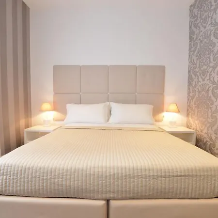 Maison Flaminio B&B 4*