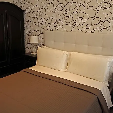 Couette-café Maison Flaminio 4*